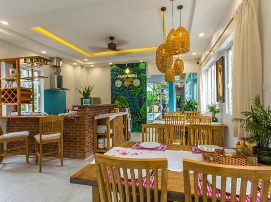 Peach House Bed & Breakfast Hoi An Bagian luar foto